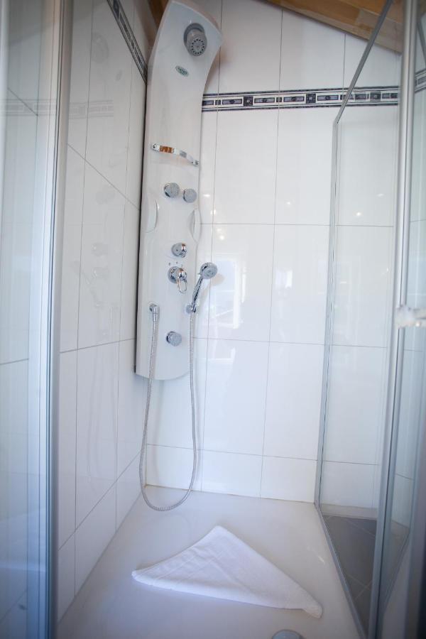 Alpenblick Apartment Garmisch-Partenkirchen Ngoại thất bức ảnh